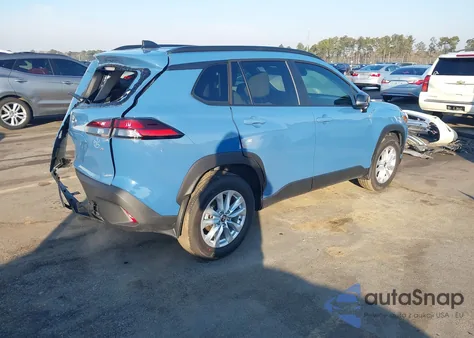 2026 Toyota Corolla Cross Le z USA, uszkodzony, nr VIN 7MUCAAAGXTV166402